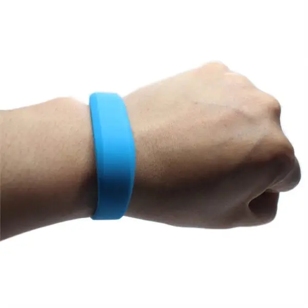 NFC Silicone Wristband for Social Media Sharing - Image 4